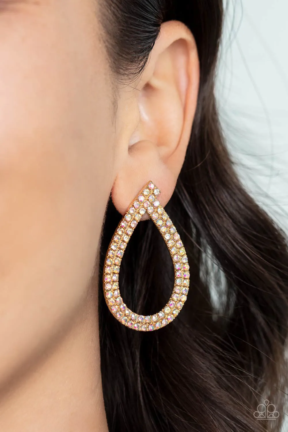 Diva Dust - Gold Paparazzi Accessories
