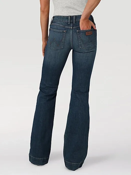 Wrangler Retro Women's Mae Wide Leg Trouser in Janet